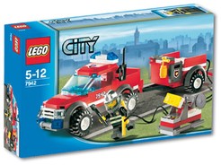 LEGO 7942  Pick-Up dei Pompieri  con rimorchio     AL MOMENTO NON DISPONIBILE