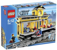 LEGO 7997  Train Station      AL MOMENTO NON DISPONIBILE